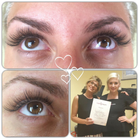 Antonella Della Bassa Corso 3D-6D Extension Ciglia 15-07